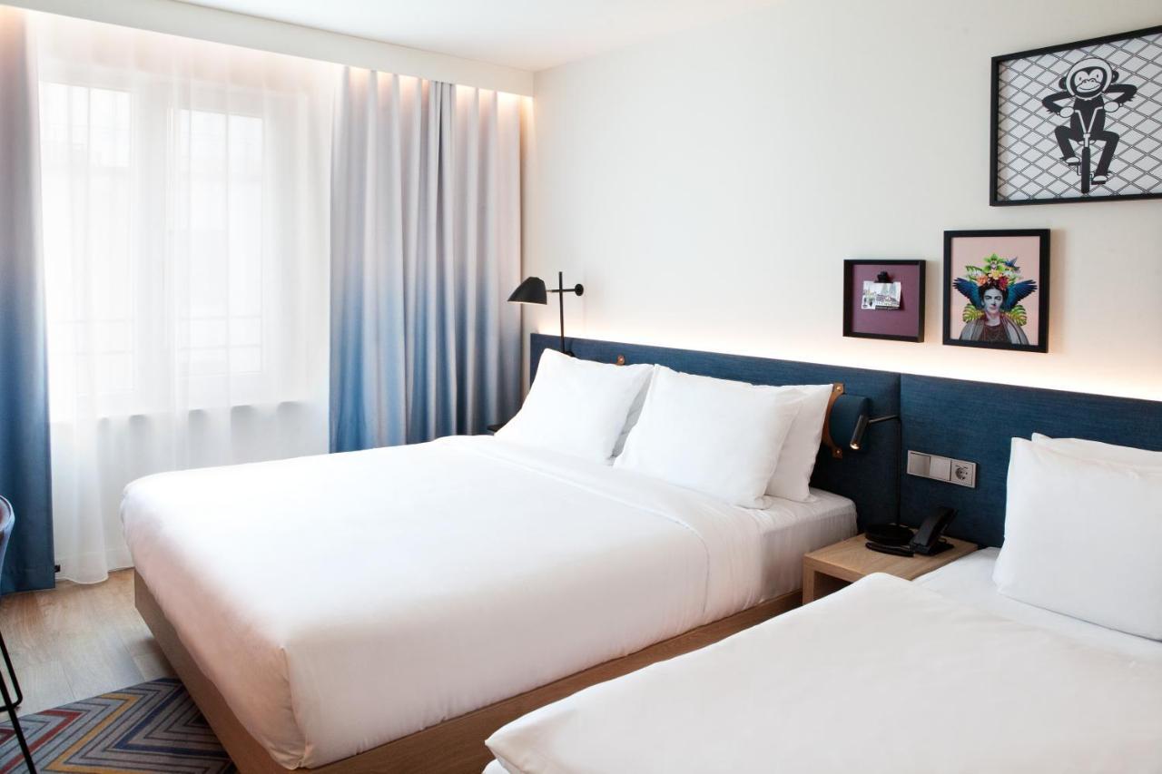 Отель Hampton By Hilton Регенсбург Экстерьер фото