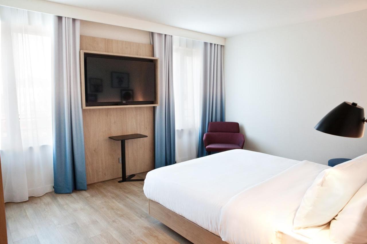 Отель Hampton By Hilton Регенсбург Экстерьер фото