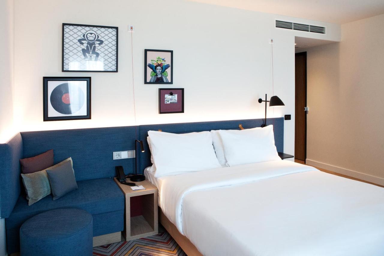 Отель Hampton By Hilton Регенсбург Экстерьер фото