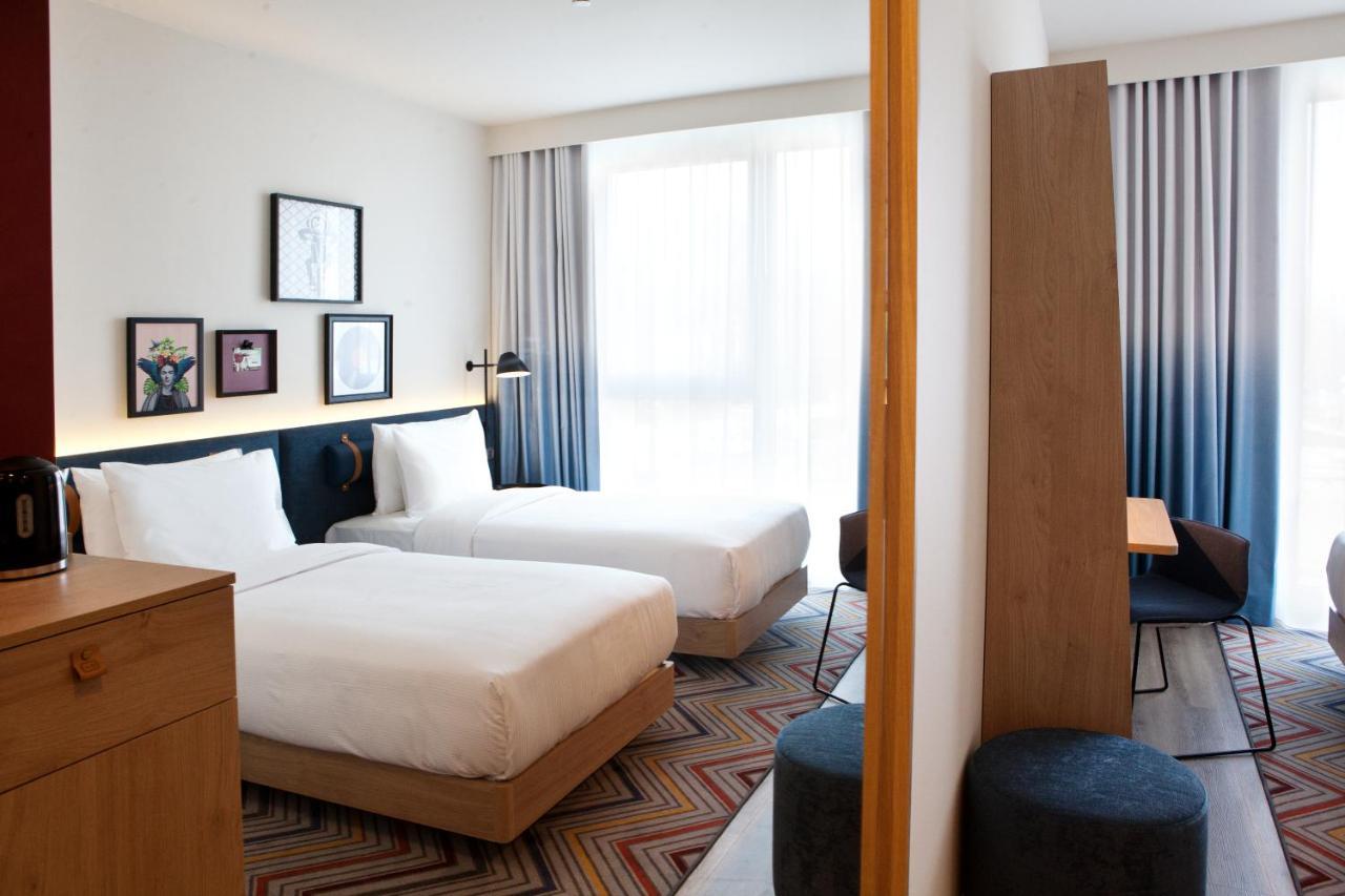 Отель Hampton By Hilton Регенсбург Экстерьер фото