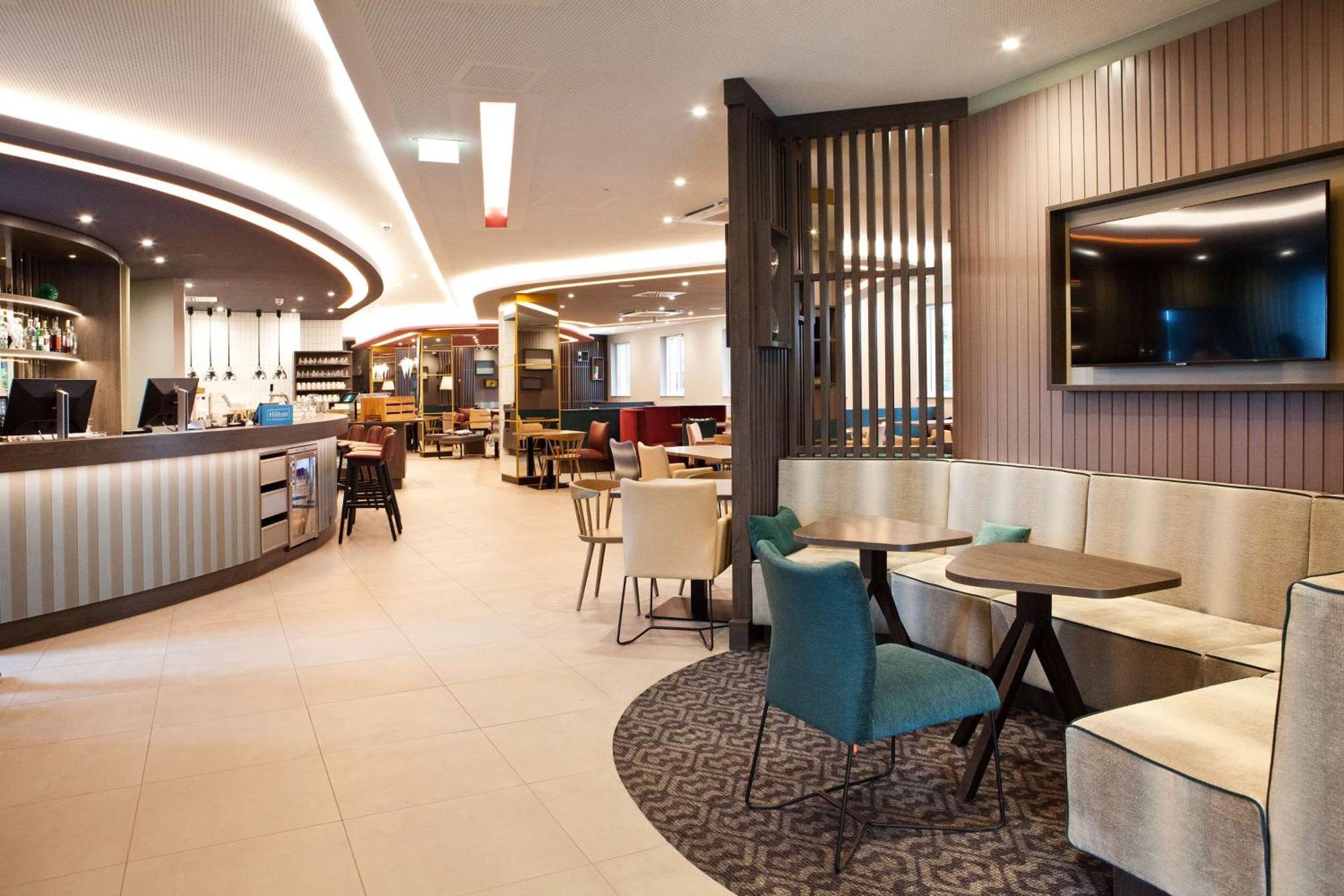 Отель Hampton By Hilton Регенсбург Экстерьер фото